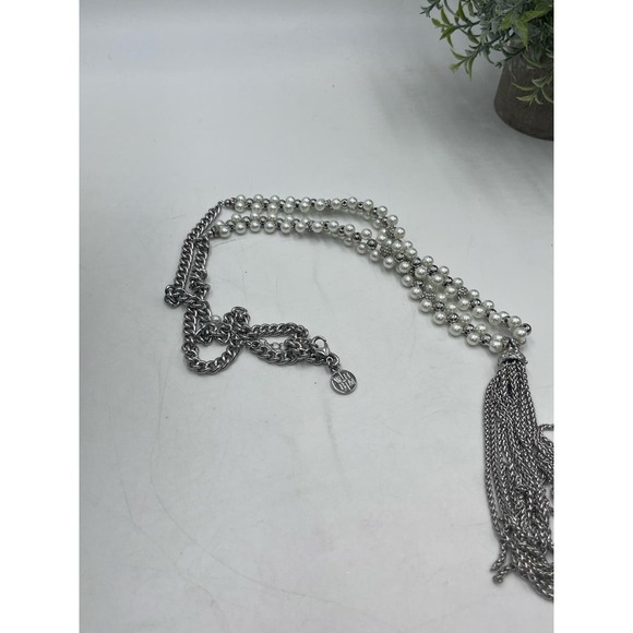 WHITE HOUSE BLACK
MARKET Pearl Tassel Pave Crystal Accents Necklace - Picture 11 of 15